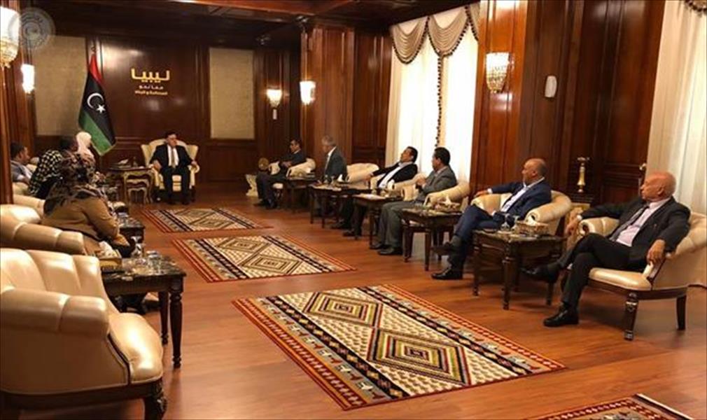 السراج يلتقي أعضاء مجلسي النواب والدولة عن طرابلس