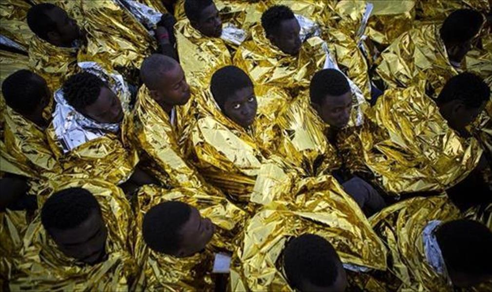 «ذا ديلي بيست»: خفر السواحل الليبي ومهربو البشر يعملون سويًا لنهب أموال المهاجرين
