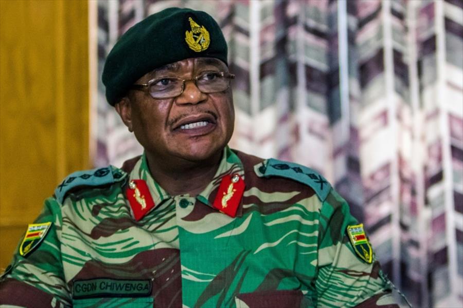 جيش زيمبابوي: لا انقلاب عسكريًا وموغابي بخير