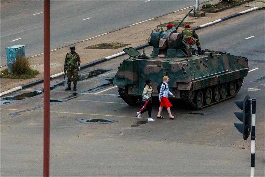 بالصور: الاتحاد الأفريقي يعلق على «انقلاب» زيمبابوي