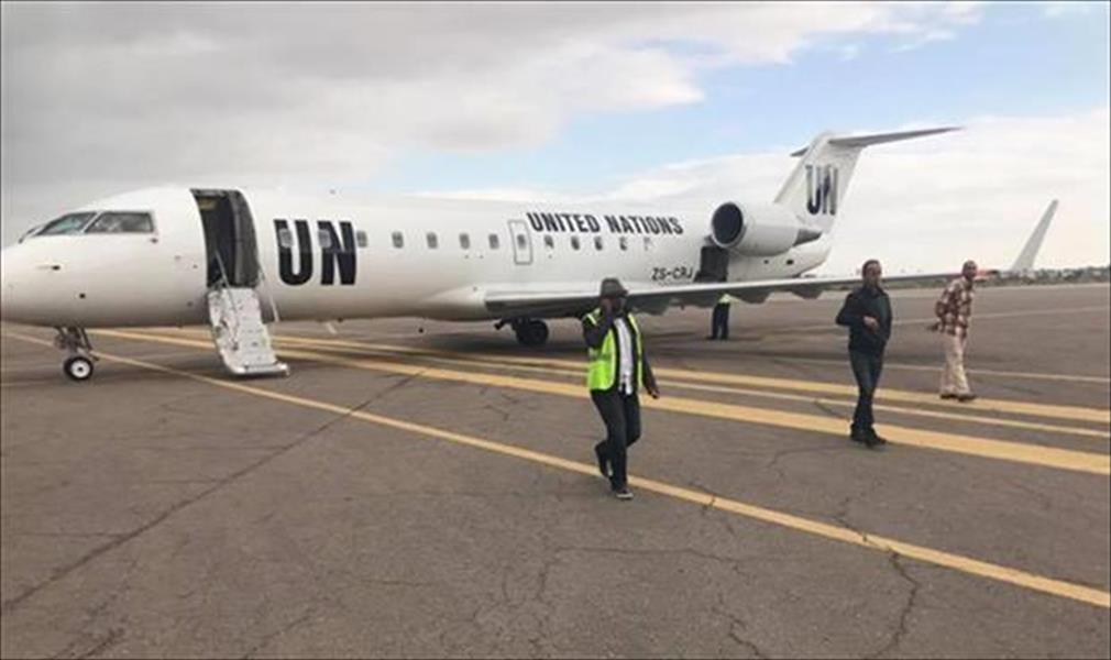 البعثة الأممية تأسف لعدم السماح للنواب الذين استقلوا طائرتها بالهبوط في مطار طبرق