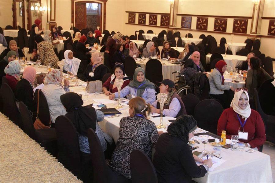 ندوة حول القيادات النسائية في العملية السياسية فى بنغازي 