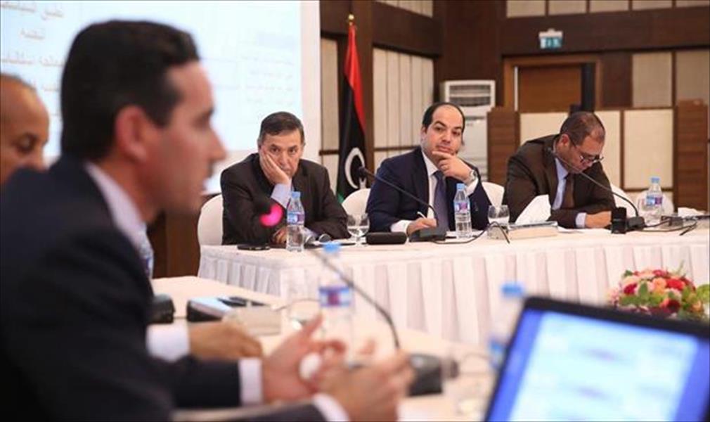 المجلس الرئاسي ينظم حلقة نقاش حول برنامج الإصلاح الاقتصادي في ليبيا