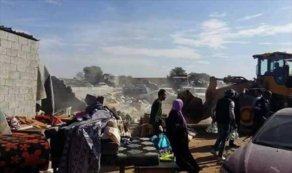 ضبط 30 مهاجرًا غير شرعي داخل سوق الأفارقة شرق بنغازي
