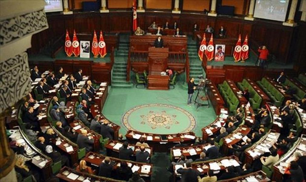 البرلمان يرسل لجنة تحقيق لمتابعة أوضاع التونسيين في إيطاليا
