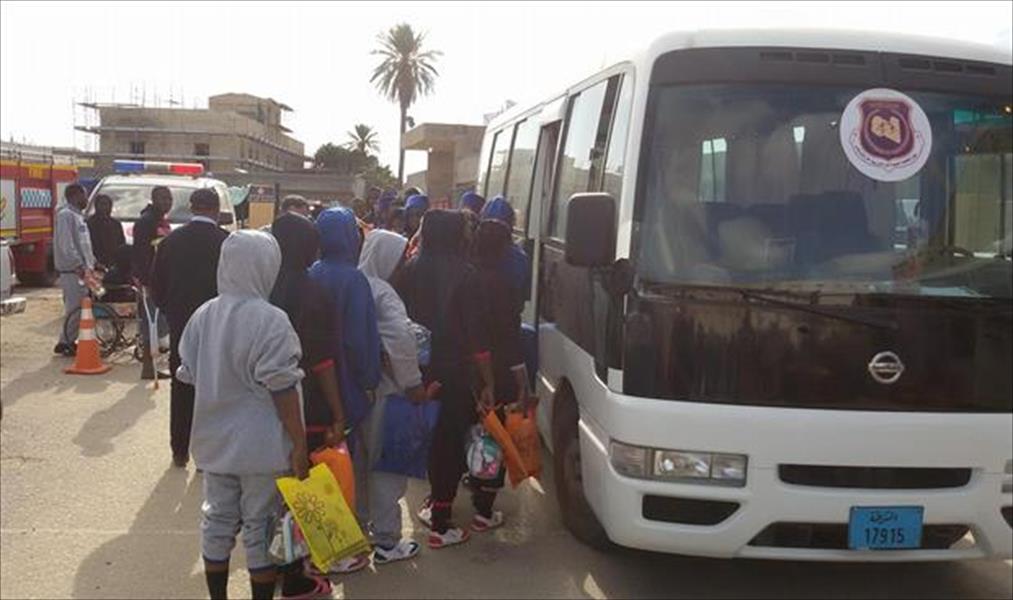 تأجيل ترحيل مهاجرين غير شرعيين مغاربة من ليبيا
