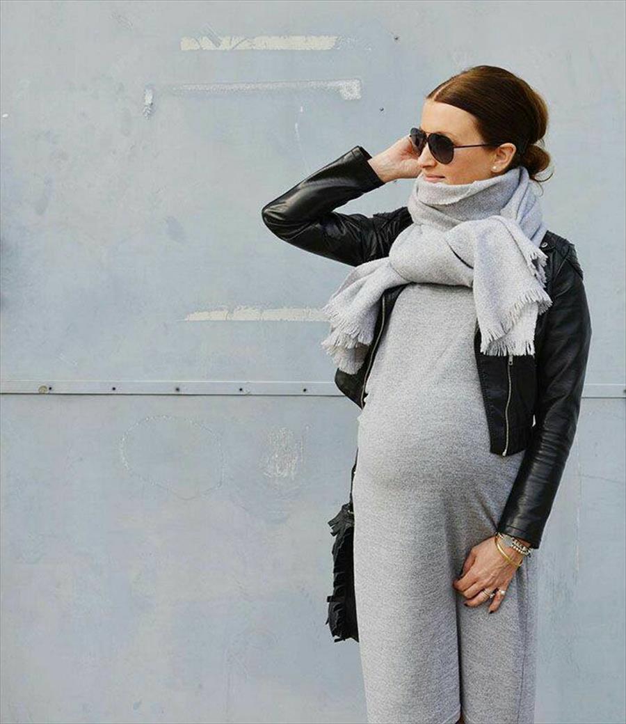 ملابس شتوية أنيقة للمرأة الحامل (صور)