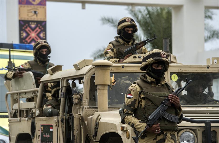 الجيش المصري يقتل 8 «تكفيريين» خلال حملة ضد الإرهاب في سيناء