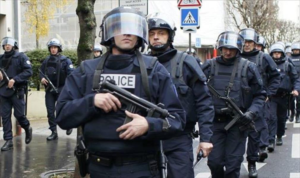 فرنسا لا تزال في حالة إنذار من تهديد إرهابي قبل حلول العام 2018