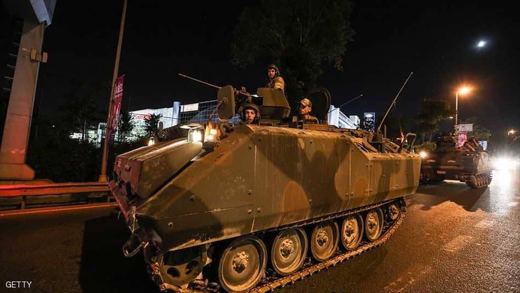 اليونان تمنح اللجوء إلى عسكري تركي متهم بالمشاركة في الانقلاب