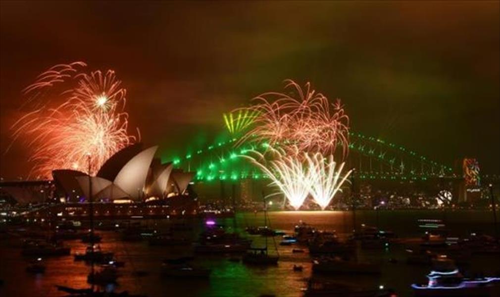 من نيوزيلندا إلى الشرق الأوسط وأوروبا.. هكذا يحتفل العالم بالعام الجديد