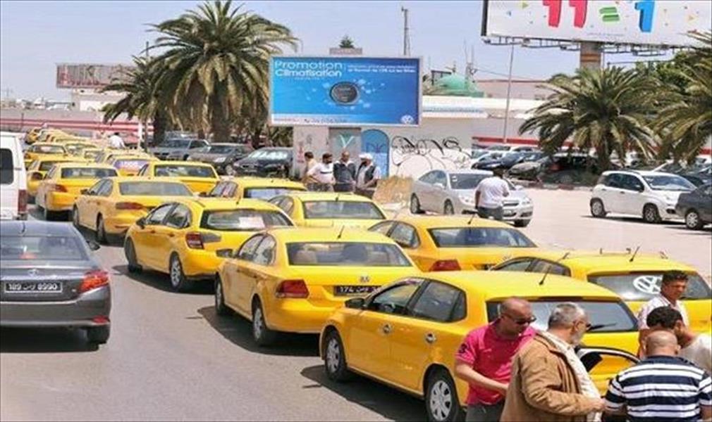 تونس دون «تاكسيات» انطلاقًا من 15 يناير