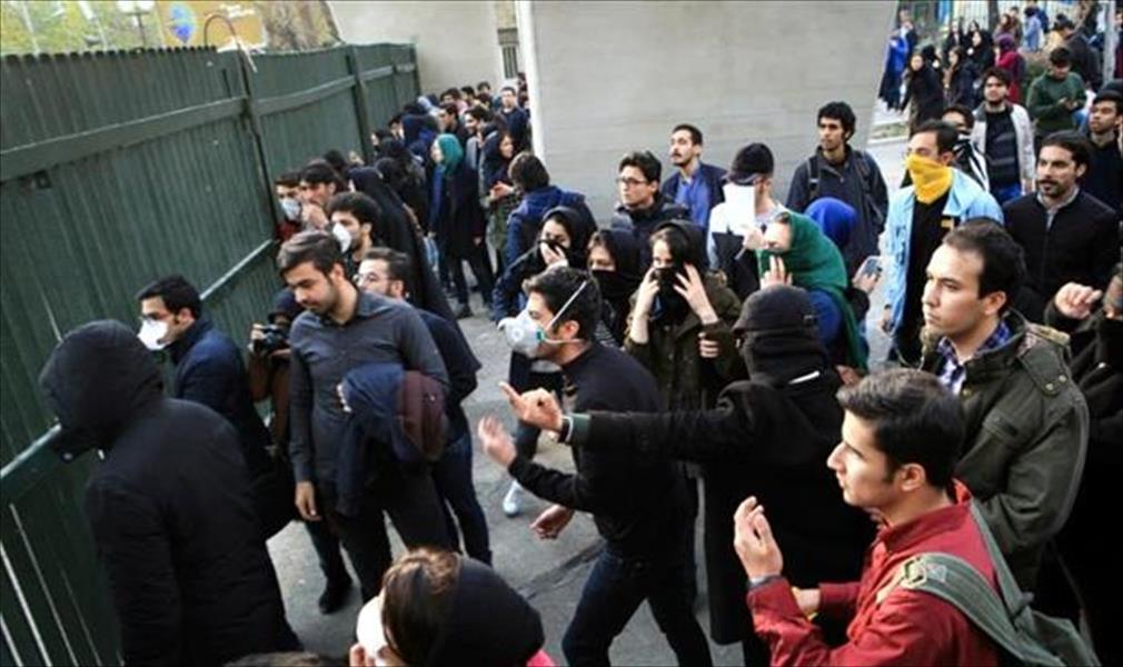 مقتل اثنين من المتظاهرين بالرصاص جنوبي غرب إيران