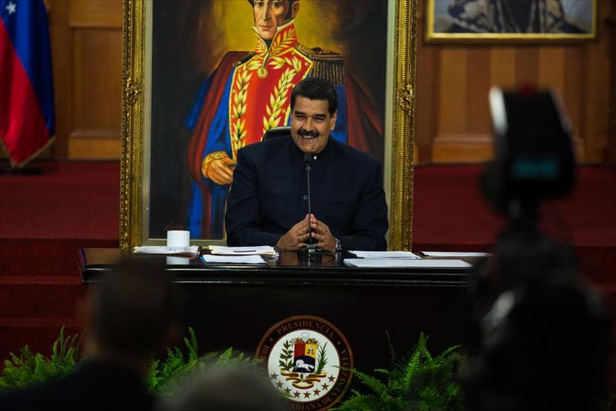 فنزويلا تصدر عملة رقمية بضمان النفط لمواجهة «طغيان الدولار »