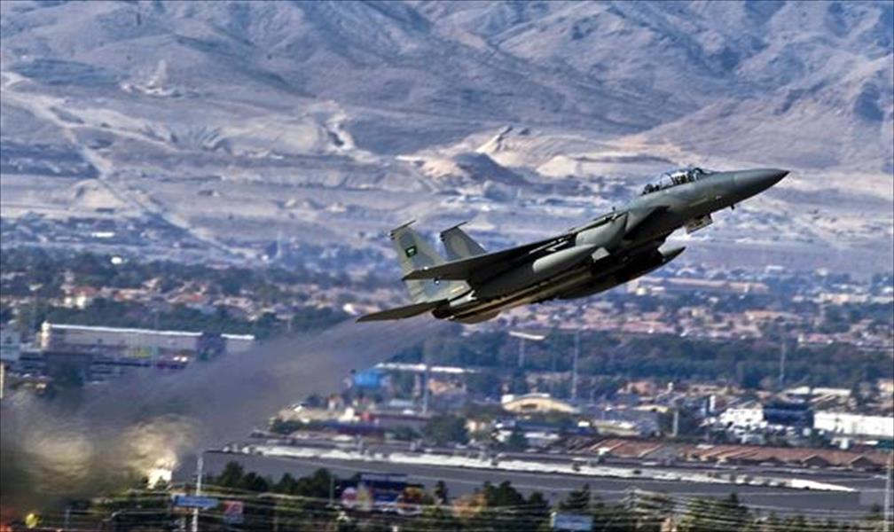 سقوط طائرة تابعة للتحالف فوق اليمن ونجاة طياريها