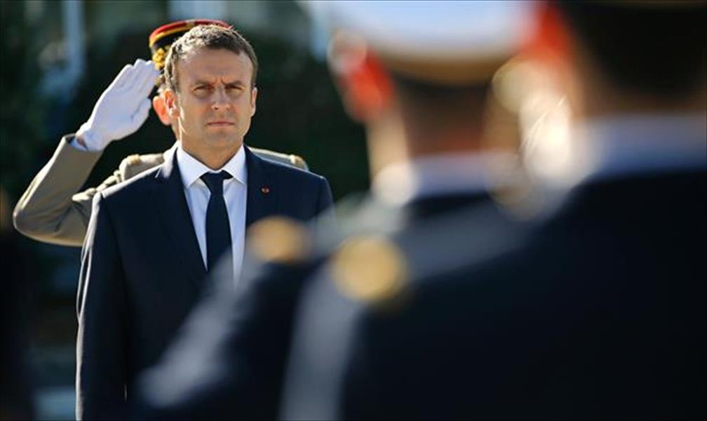 ماذا يعني تقديم الرئيس الفرنسي «حصانًا» إلى نظيره الصيني؟