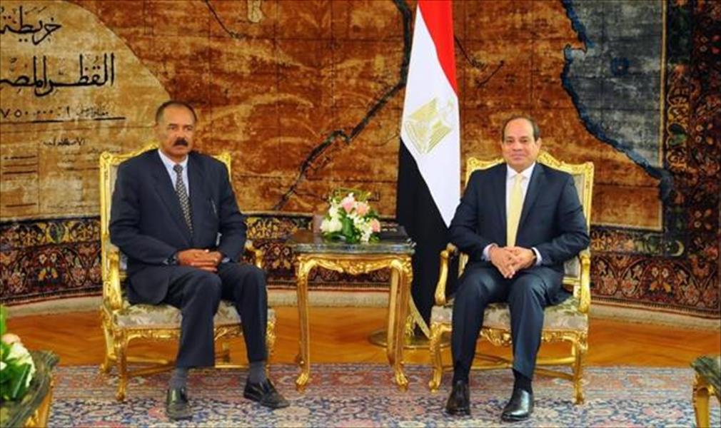 الرئيس المصري يلتقي نظيره الإريتري في قصر الاتحادية