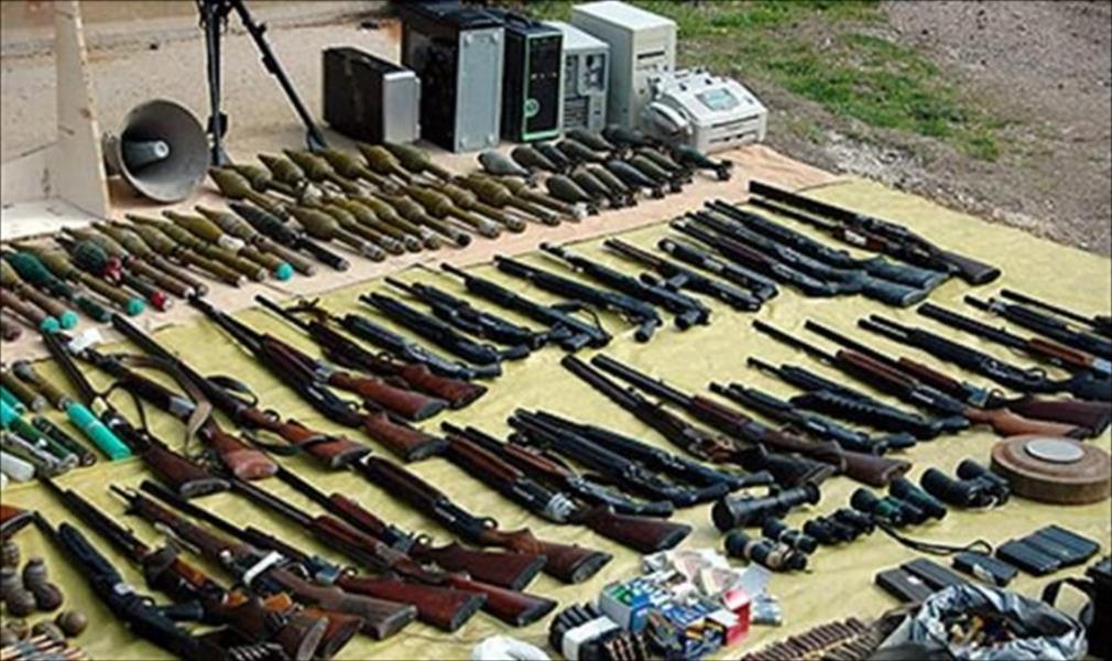 تحذير جزائري من أساليب جديدة لبيع الأسلحة الخفيفة المنهوبة من ليبيا
