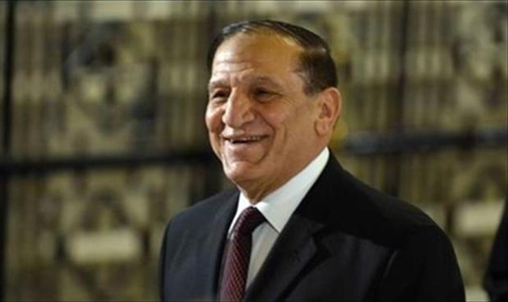 انتخابات الرئاسة المصرية.. حملة سامي عنان تبدأ جمع توكيلات تأييده