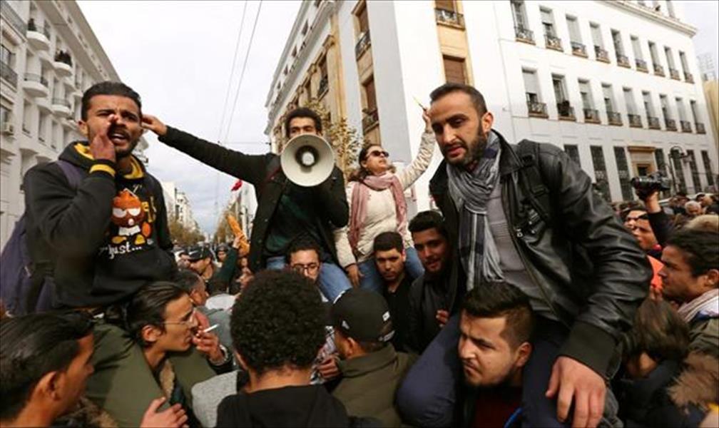 ارتفاع عدد المحتجزين بتظاهرات الأسعار في تونس إلى 800 شخص
