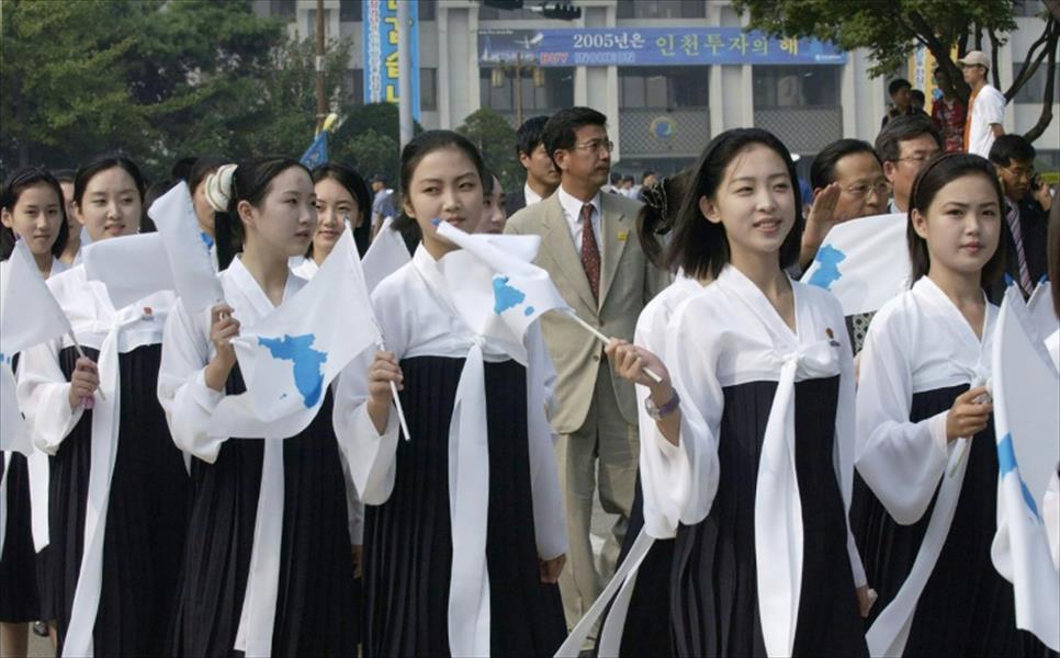 «جيش الحسناوات» الكوريات الشماليات يستعد لغزو كوريا الجنوبية