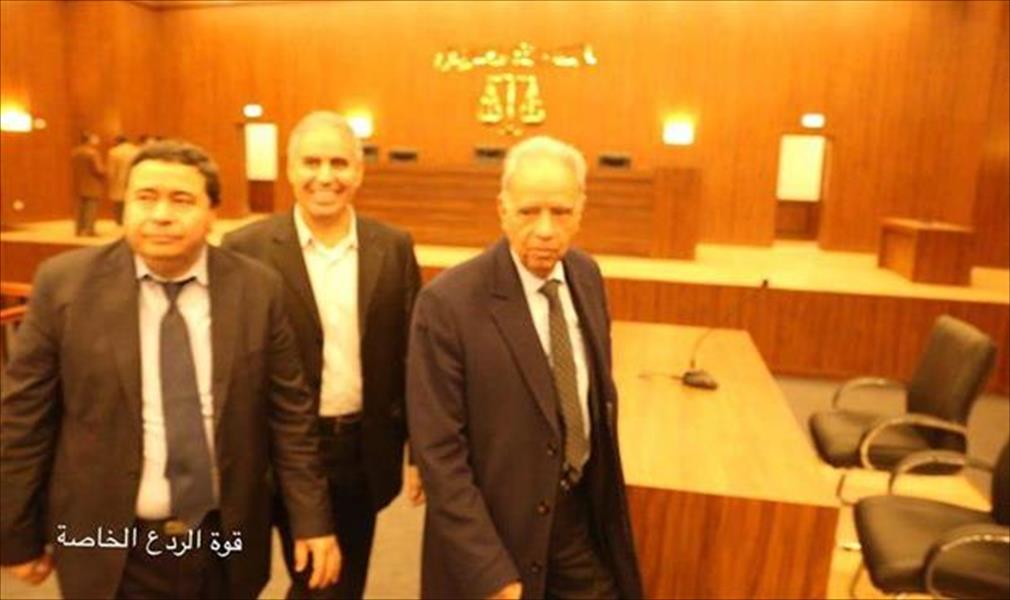 وفد قضائي رفيع يتفقد محكمة استئناف طرابلس ويزور نزلاء سجن معيتيقة