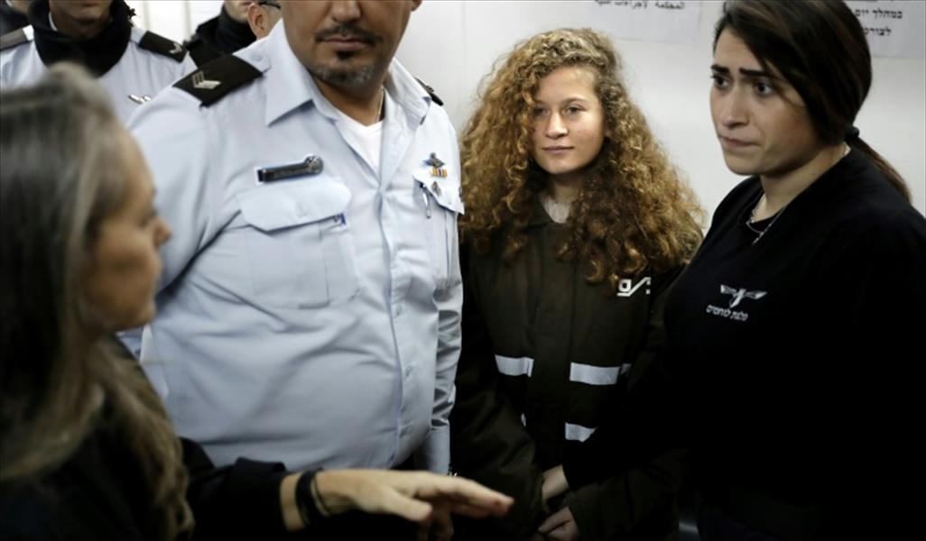 إسرائيل تمدد اعتقال الفتاة الفلسطينية عهد التميمي