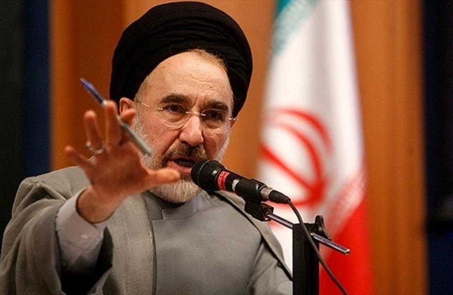 خاتمي يدعو السلطات الإيرانية إلى الإصغاء للغضب الشعبي