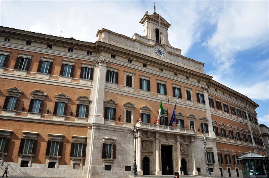 البرلمان الإيطالي يصوت غدًا على إرسال قوات إلى ليبيا والنيجر