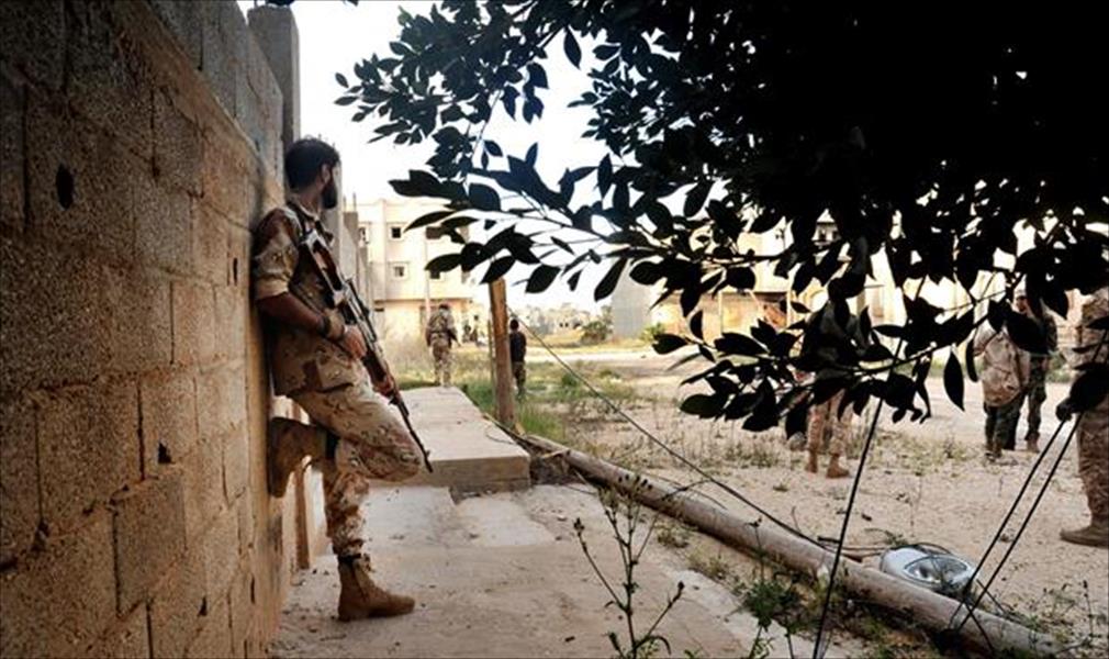 مقتل عسكري جراء انفجار لغم أرضي في بنغازي