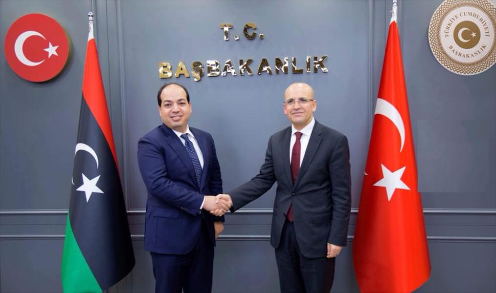 نائب رئيس وزراء تركيا يبحث عودة الخطوط التركية للمطارات الليبية