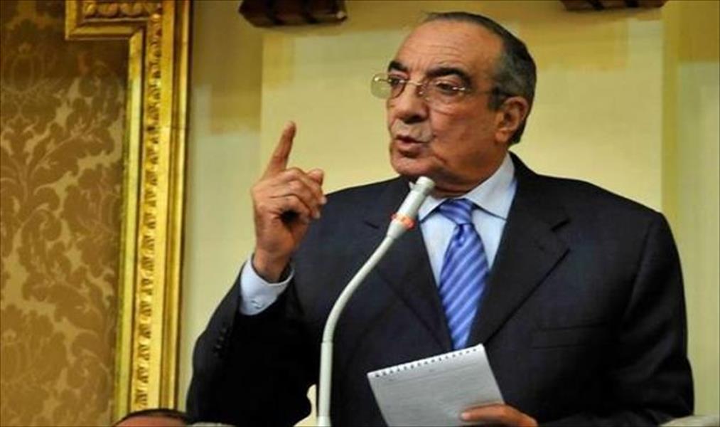 تحقيقات النيابة تكشف رشاوى قدمها مبارك لزعماء أفارقة