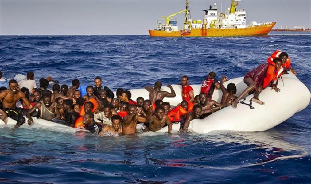 مصرع امرأتين وفقدان آخرين في غرق قارب مهاجرين بـ«المتوسط»