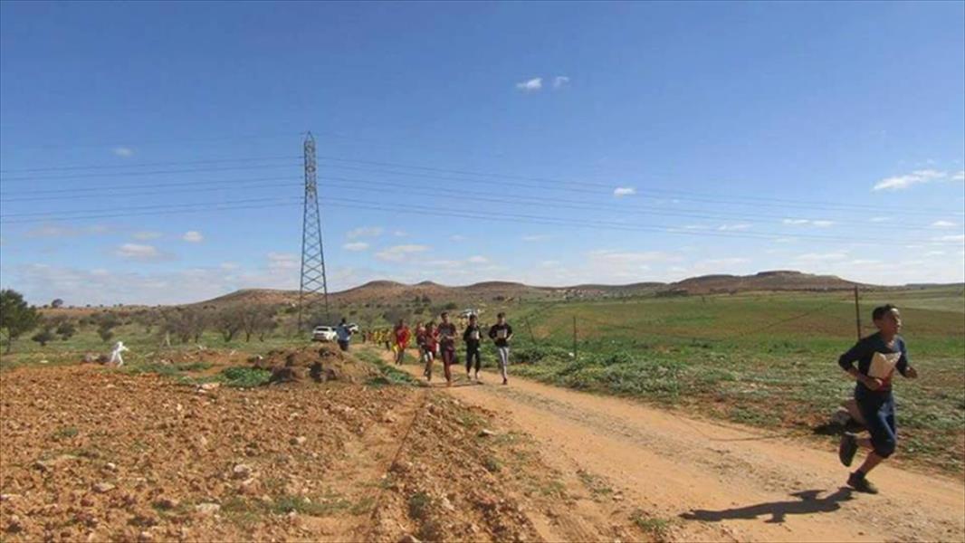 بالصور: ختام سباق «العدو الريفي» ببلديات الجبل الغربي