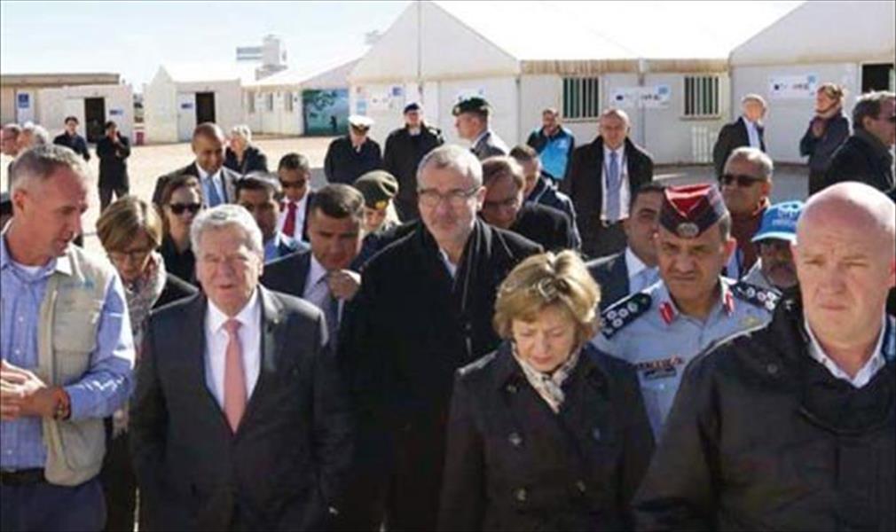 الرئيس الألماني يزور مخيم الأزرق للاجئين السوريين في الأردن