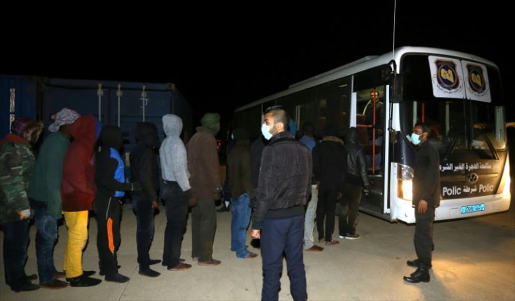 الاتحاد الأفريقي: إجلاء نحو 13 ألف مهاجر من ليبيا خلال شهرين