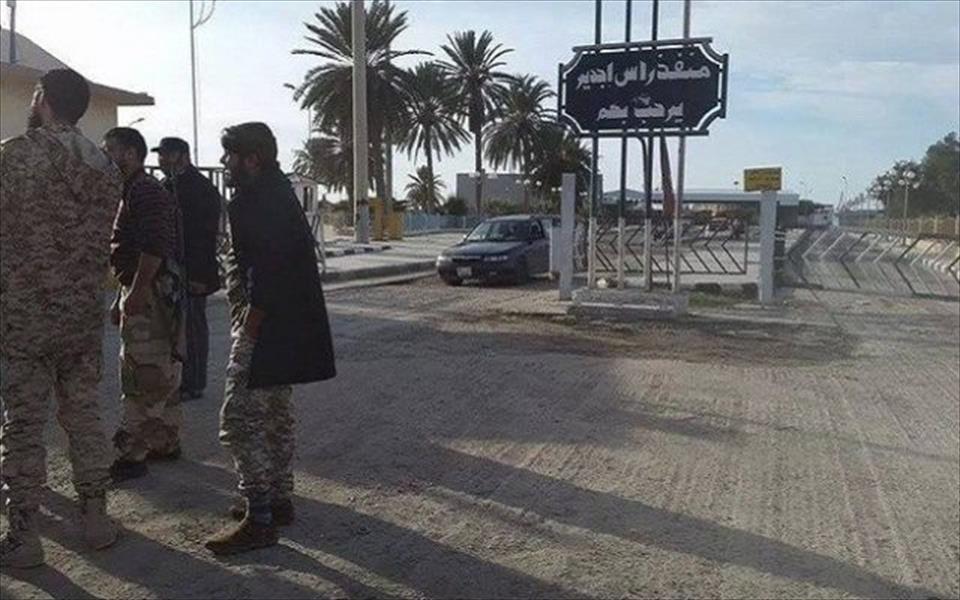 «كارنيغي»: انهيار الأمن في ليبيا ينعش شبكات التهريب العابرة الحدود