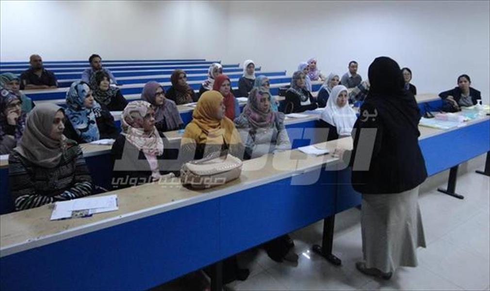 دورة تدريبية للأطباء والممرضين في بنغازي