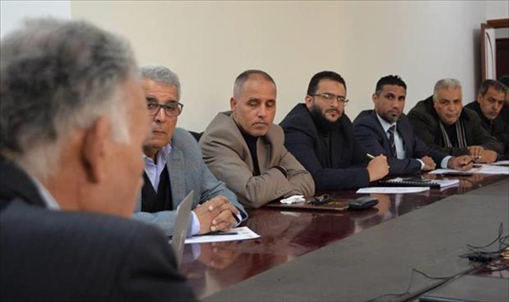جامعة طبرق تقرر إنشاء مركز معلومات وتوثيق ومطالب بزيادة عدد أفراد الأمن