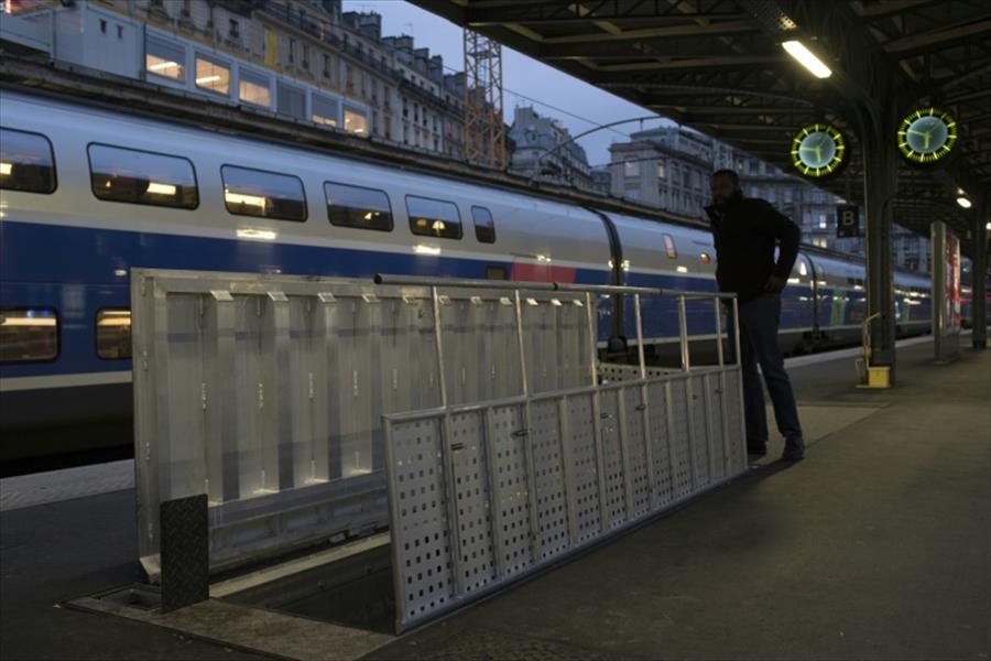 ملجأ تحت سكة حديد باريسية يخلد ذكريات للحرب العالمية الثانية
