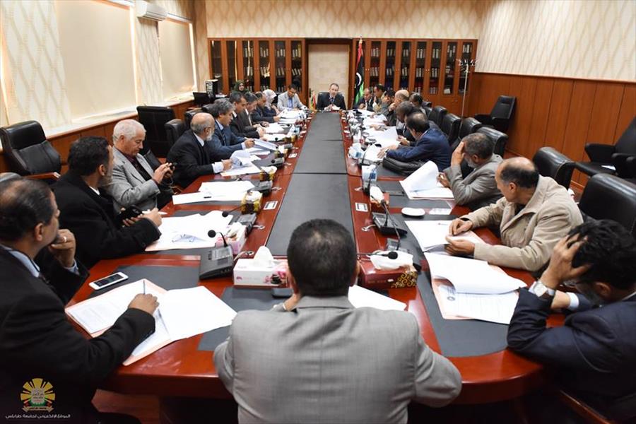 مجلس جامعة طرابلس يناقش مقترحًا لإنشاء كلية للعلوم الإدارية والمالية