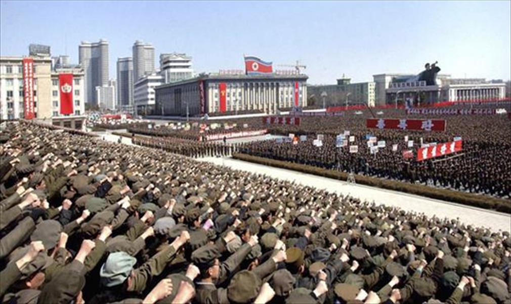 كوريا الشمالية تنظم عرضًا عسكريًا في بيونغ يانغ
