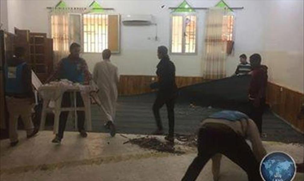حملة نظافة تطوعية لمسجد سعد بن عبادة عقب التفجير الإرهابي