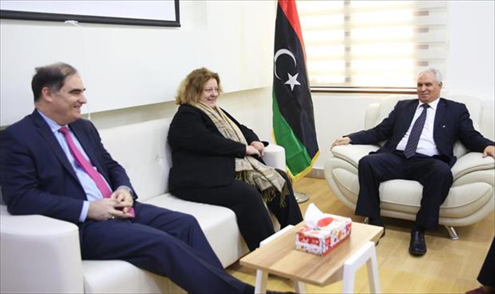 جلالة يبحث مع وفد أممي في طرابلس أزمة نازحي تاورغاء