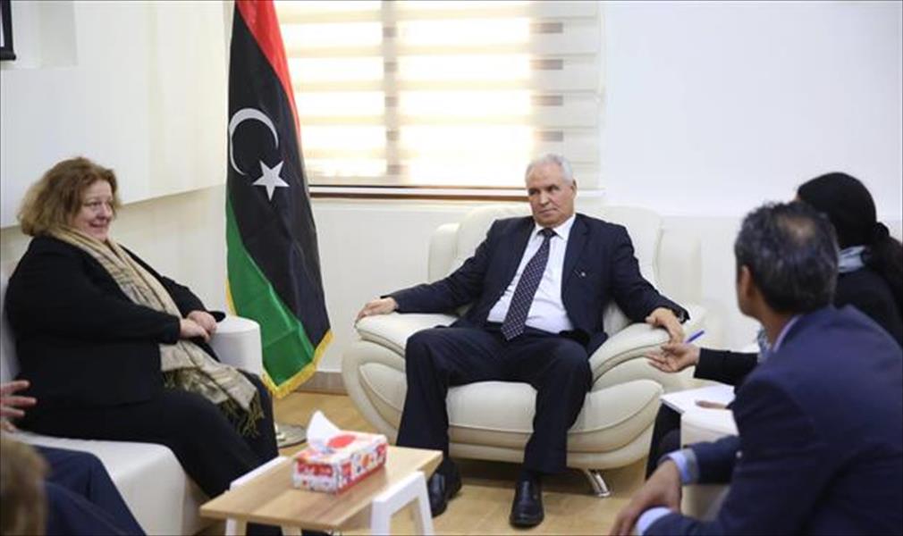 جلالة يبحث مع وفد أممي في طرابلس أزمة نازحي تاورغاء