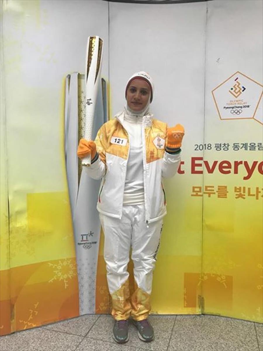 بالصور: بطلة مصر آية مدني تحمل شعلة الألعاب الشتوية في كوريا