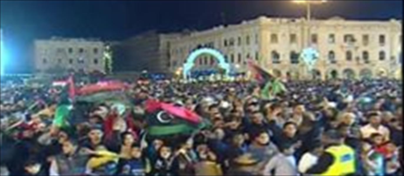بالصور: ليبيون يحتفلون بذكرى ثورة فبراير بطرابلس
