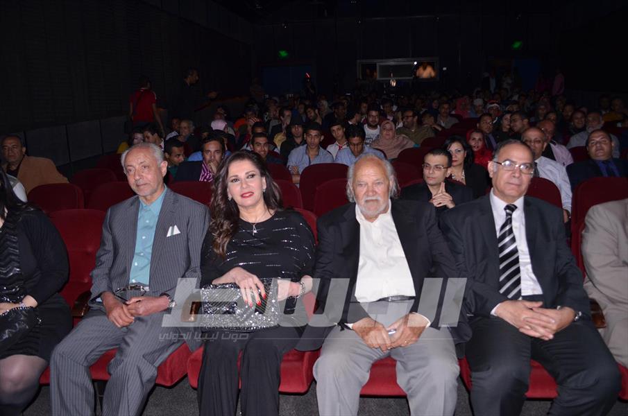 بالصور: تكريم النجوم في ختام مهرجان طيبه للأفلام القصيرة