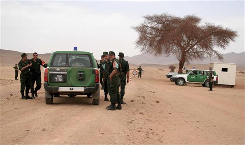 الجزائر تطرد 506 رعايا إفريقيين ضبطوا قرب الحدود مع ليبيا ومالي