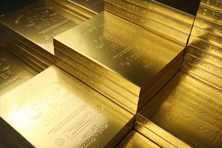 الذهب يتراجع من أعلى مستوياته في 3 أشهر